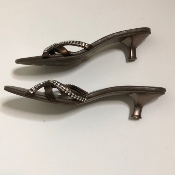 Kenneth Cole Reaction Sparkle Studded Sandals - Picture 2 of 8